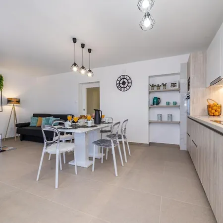 Διαμέρισμα Moderne Grzetic By Interhome *