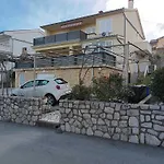 Apartmán Moderne Grzetic By Interhome