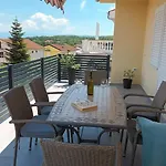 Διαμέρισμα Moderne Grzetic By Interhome *